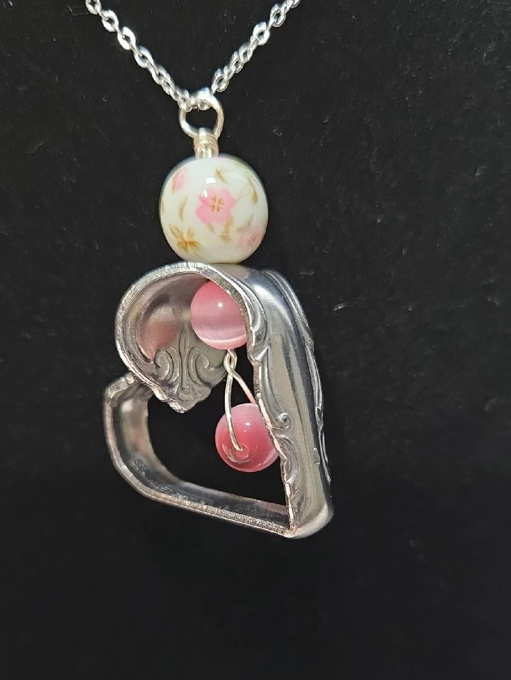 Handmade Vintage Spoon Heart Bead Necklace - Picture 6 of 7